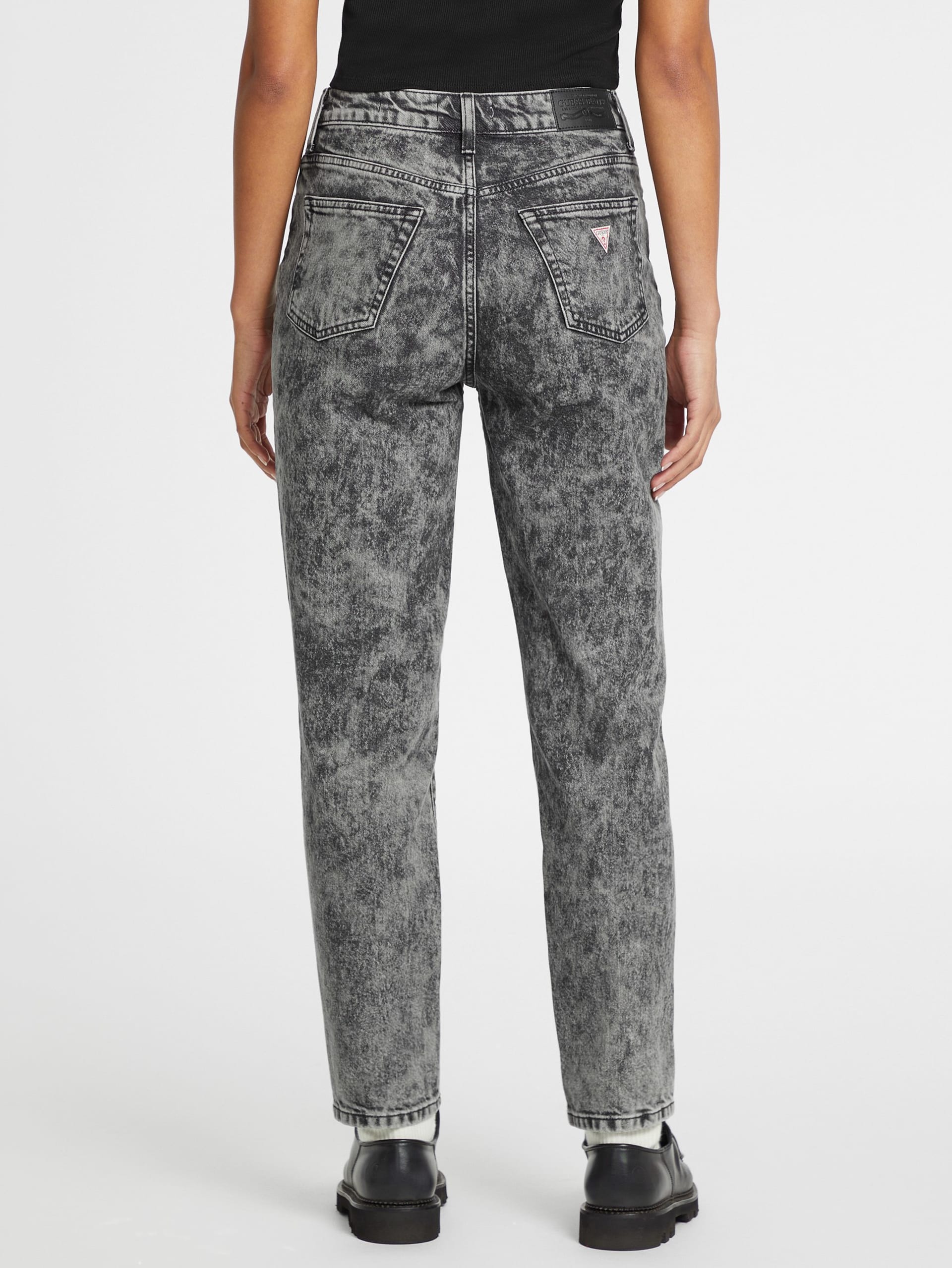 Calça jeans estilo mãe G06