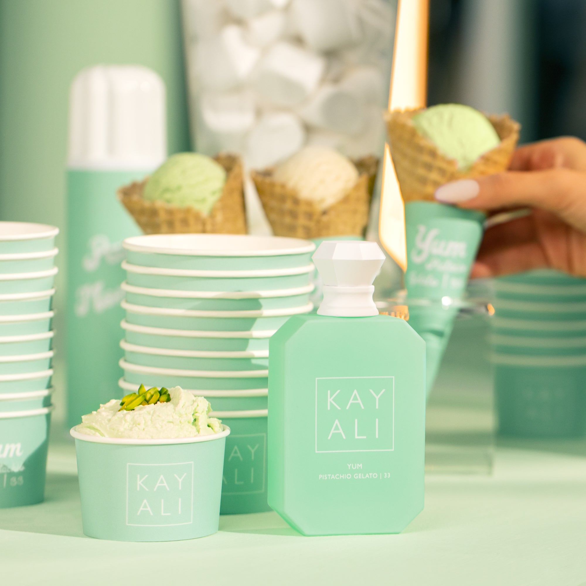 Yum Duo Set ( Pistachio Gelato)