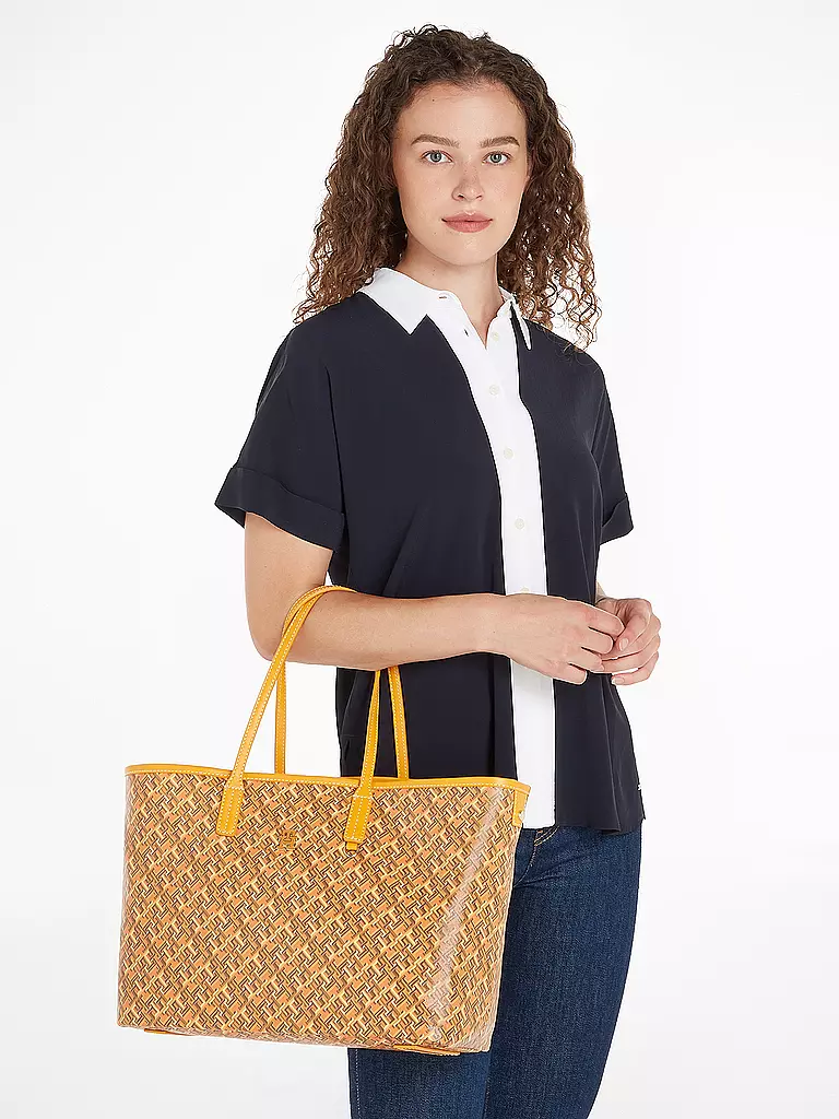 TOMMY HILFIGER Tasche - Shopper TH MONOPLAY orange