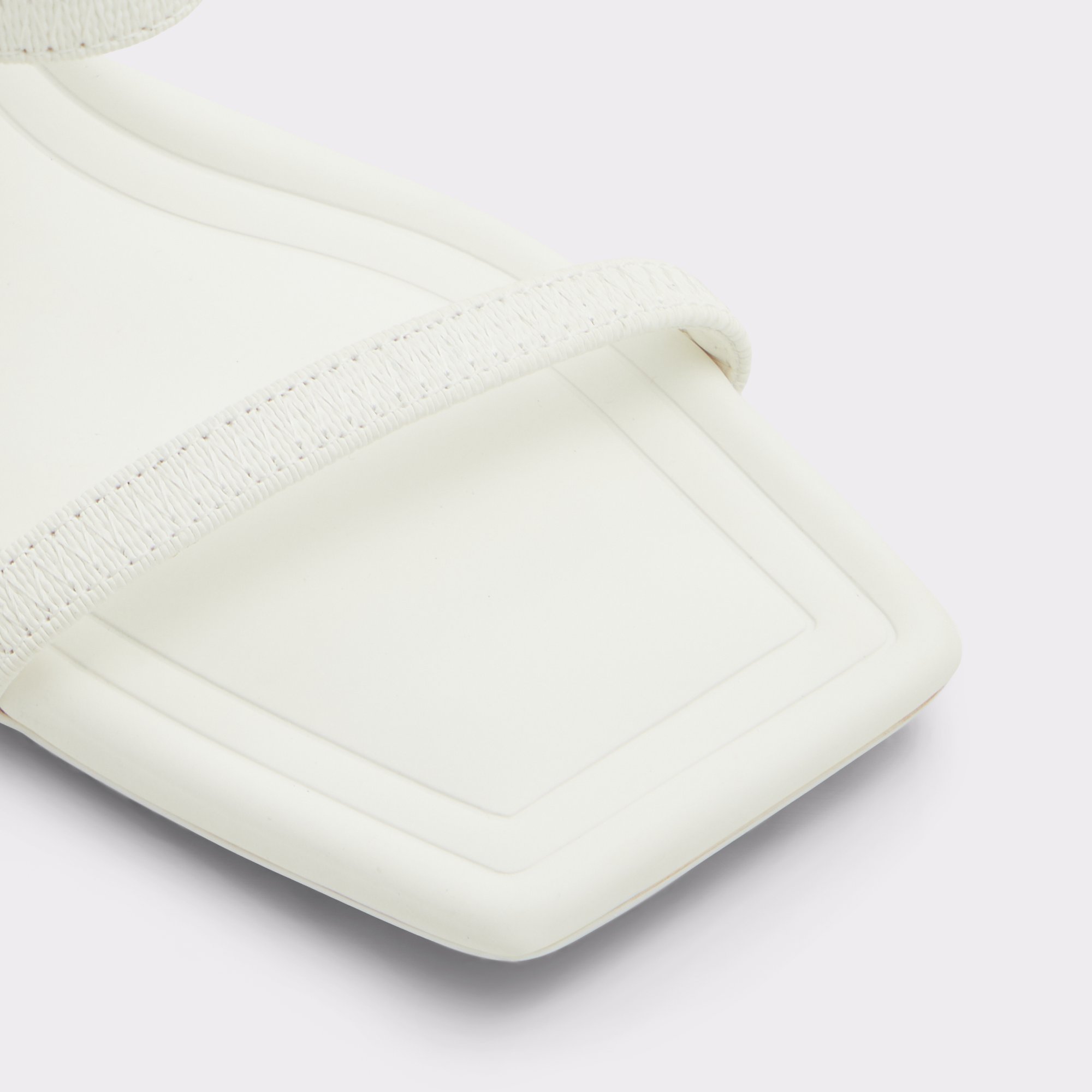 Okurra White Women Strappy Sandals