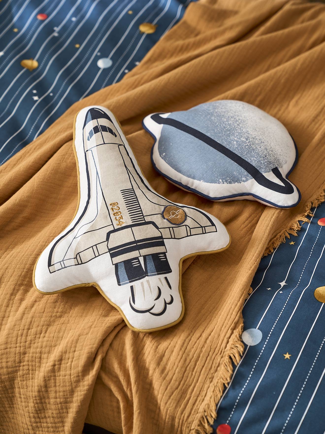 Conjunto de 2 almofadas com estampa azul espacial