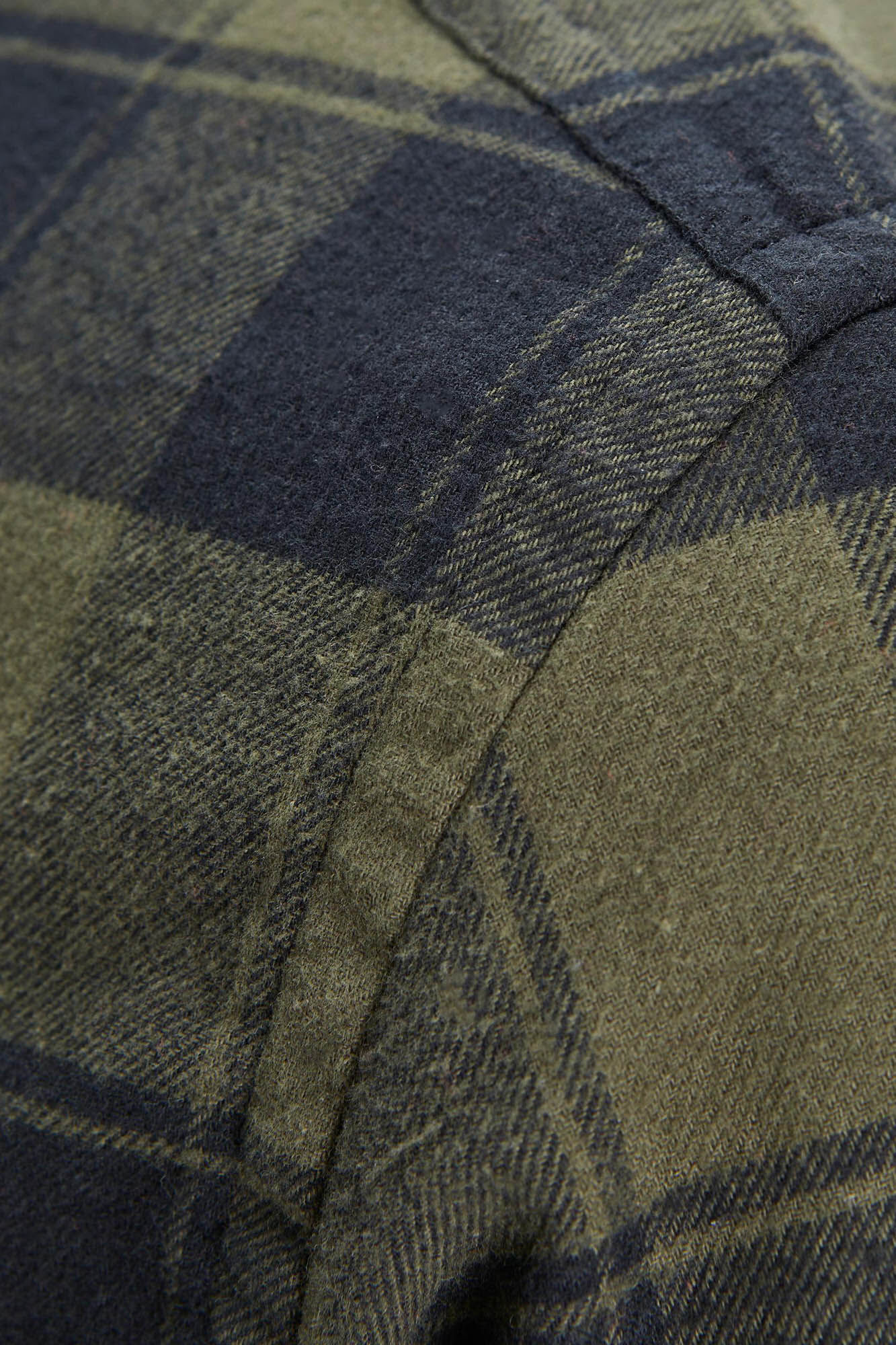 Camisa xadrez de corte justo