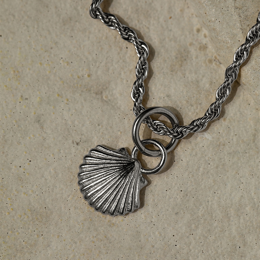 Paul Hewitt Charm Scallop Marinium Ocean Steel Silbrig