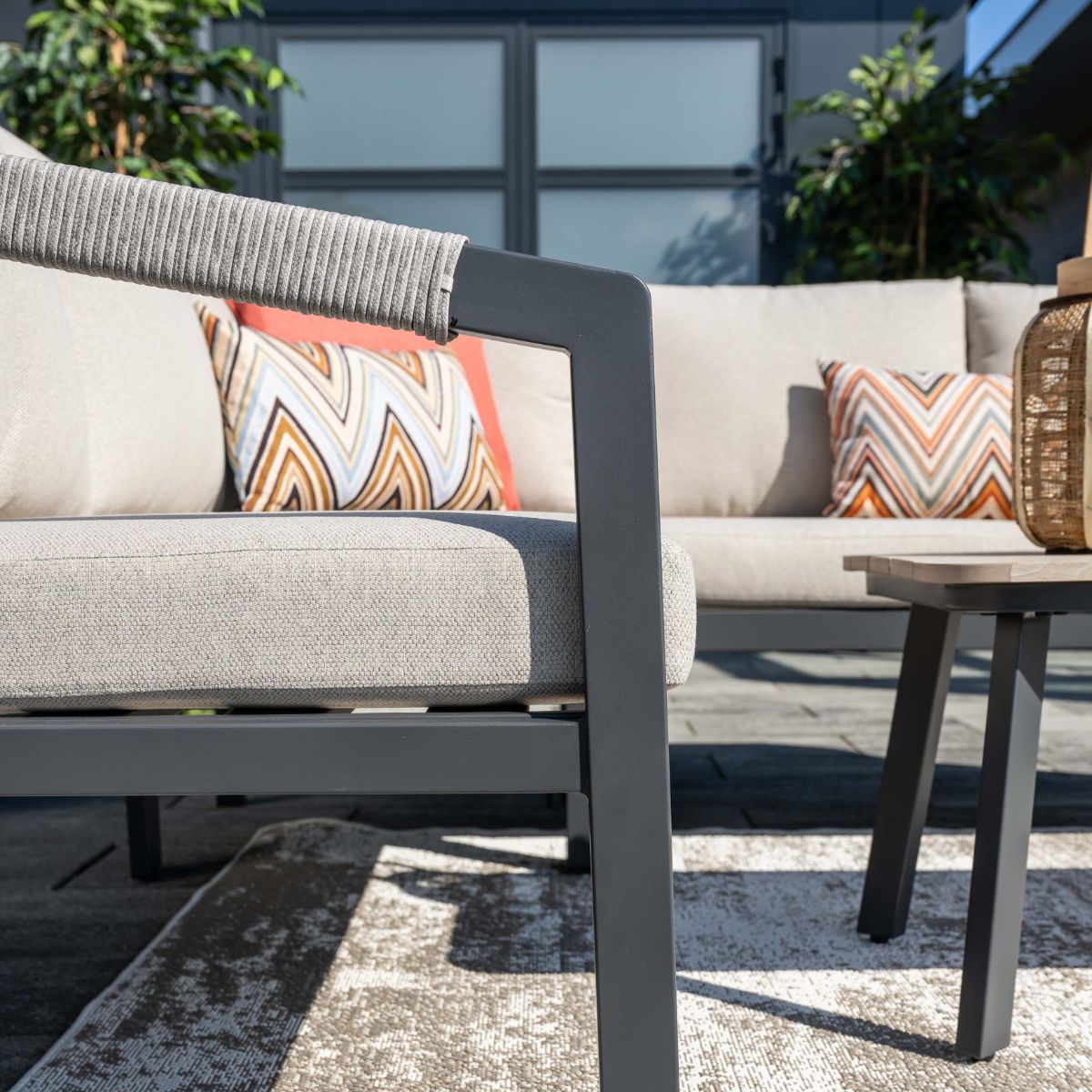 Terni aluminium lounge hoekset - carbon black - desert sand