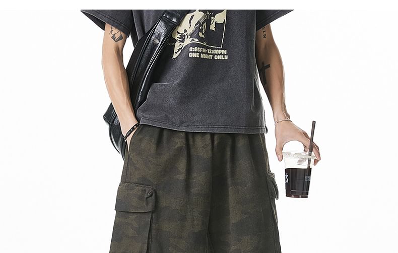 AXEN - Cargoshorts met elastische taille en camouflageprint