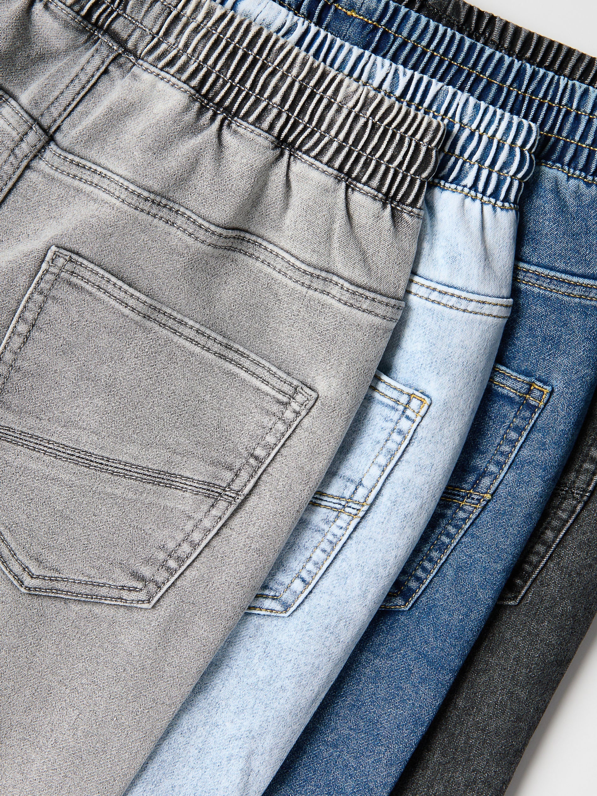 Jeans im Jogger-Fit