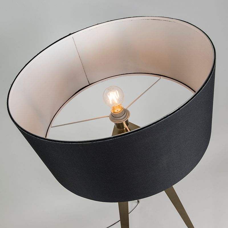 Moderne vloerlamp messing met zwarte kap - Ilse