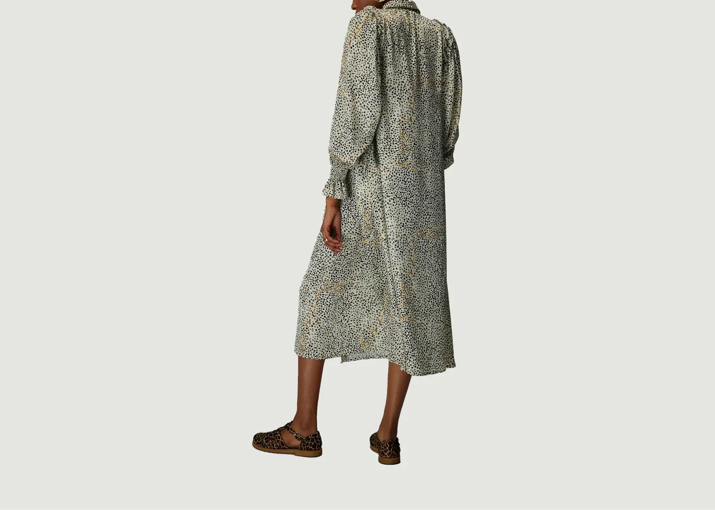 Robe Oma Heimstone