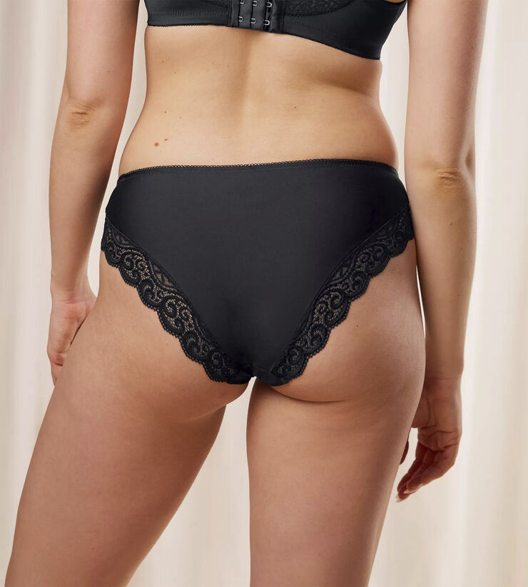Triumph Amourette Tai Black