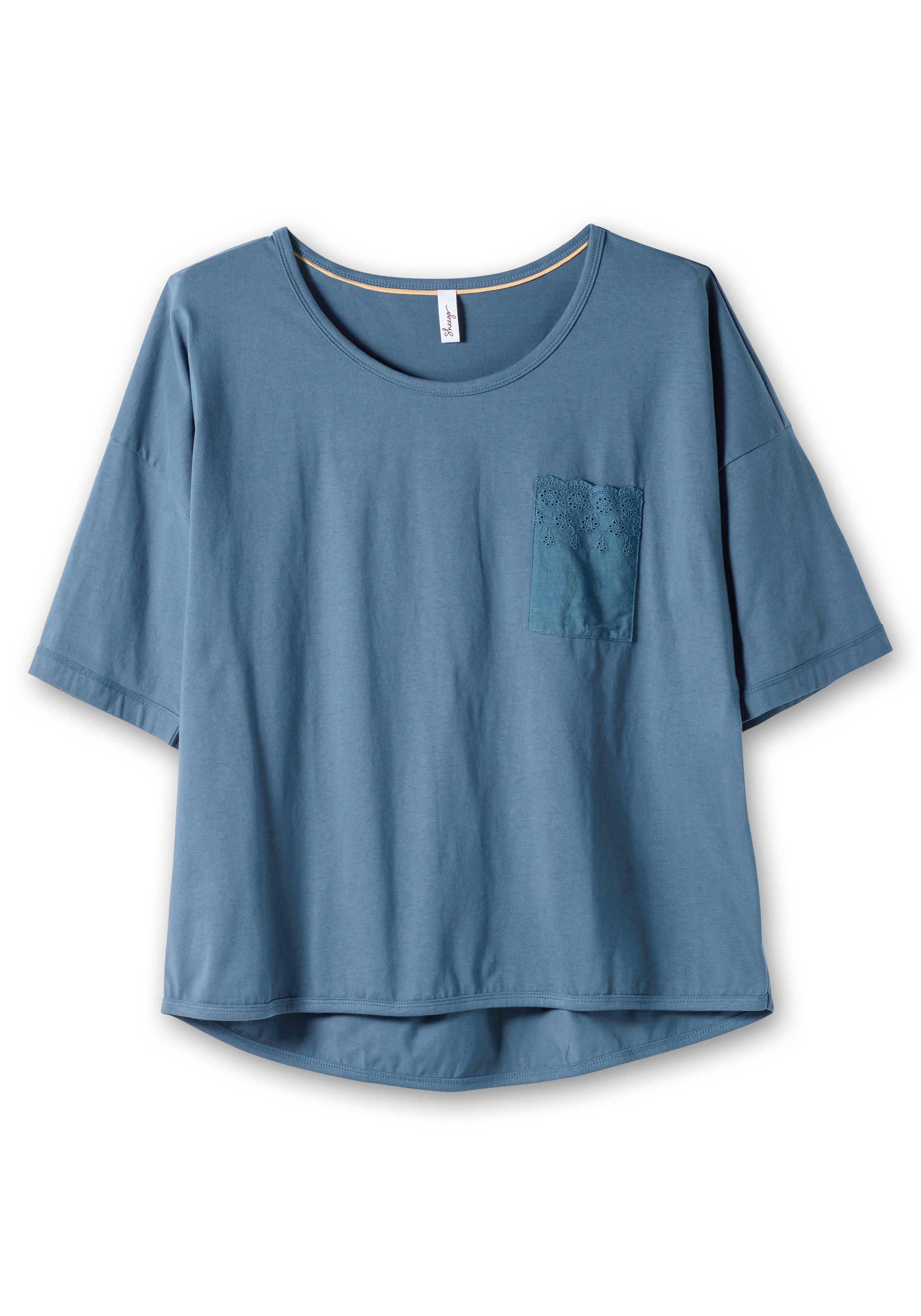 Kastiges Shirt mit Brusttasche aus Spitze