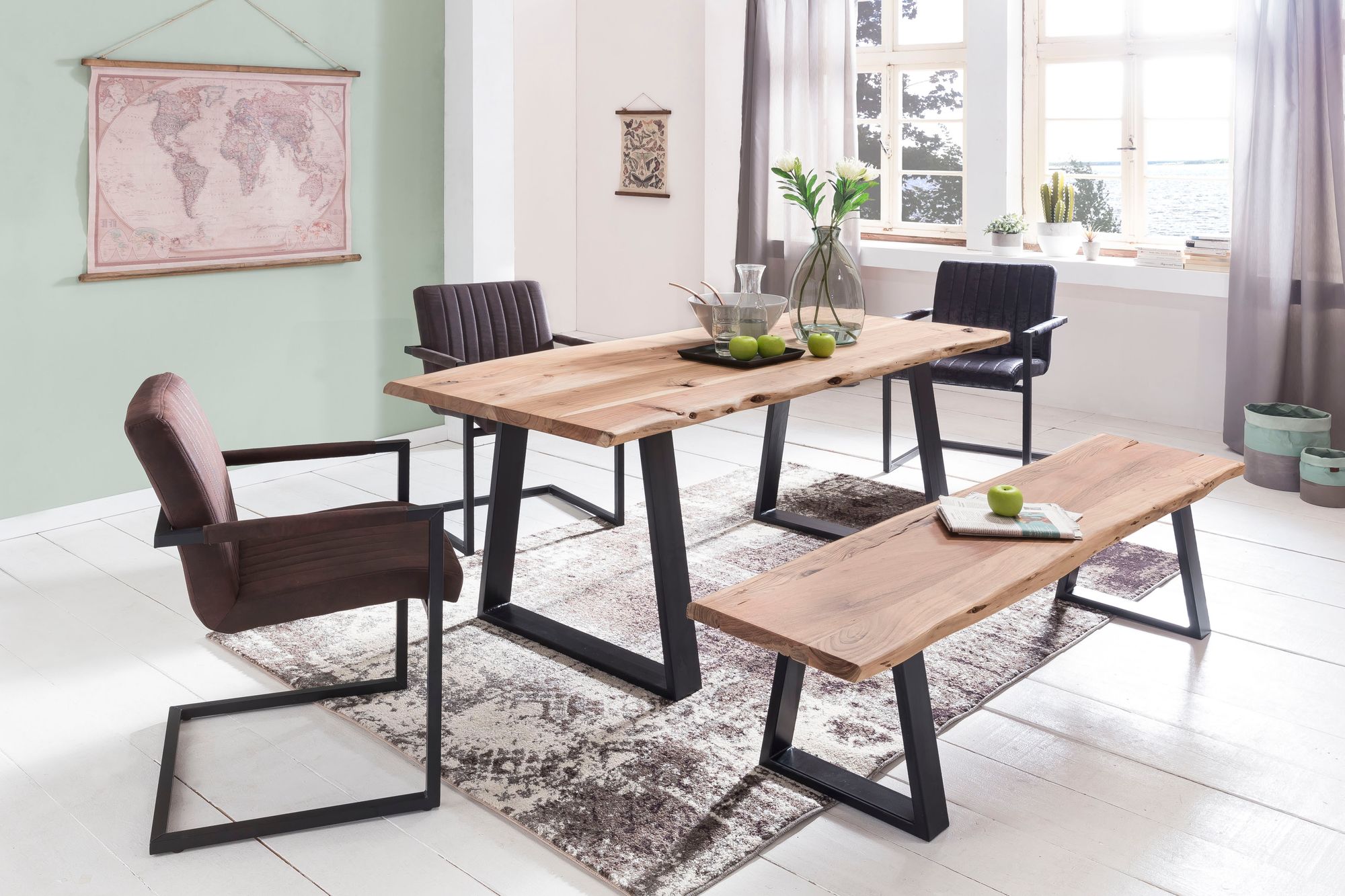 KADIMA DESIGN Esszimmerbank Akazienholz: 4 Personen, Akazienholz, 180x40x45 cm, schwarze Metallfüße, Anti-Rutsch-Pads.