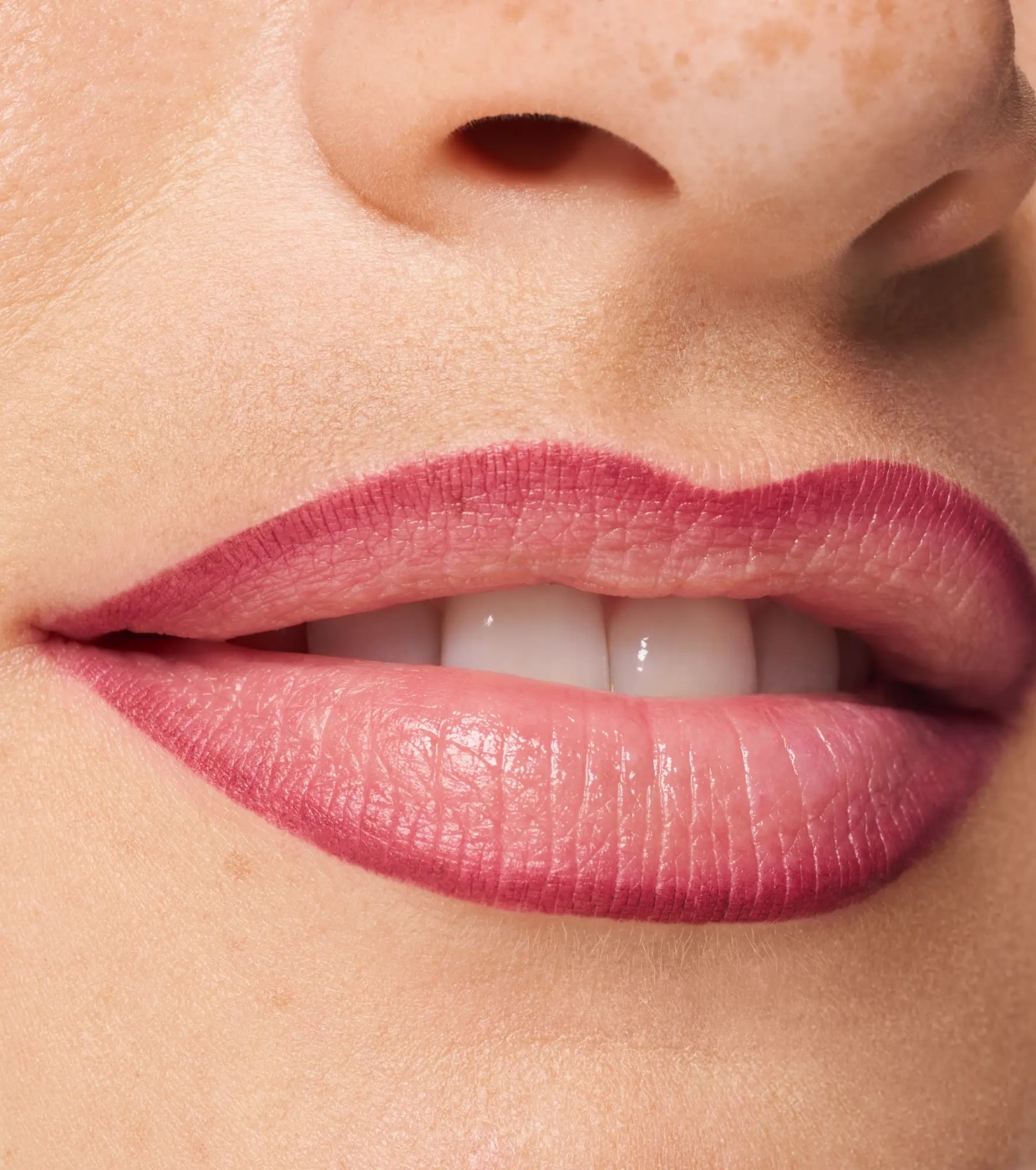 essence - delineador de lábios 8h Matte comfort - 19: Burgundy Bestie