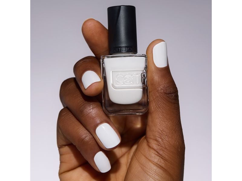 Catrice Nagellack Gel Affair 001 Ibiza Feeling Langanhaltender Gel-Nagellack in einem leuchtend-weissen Farbton