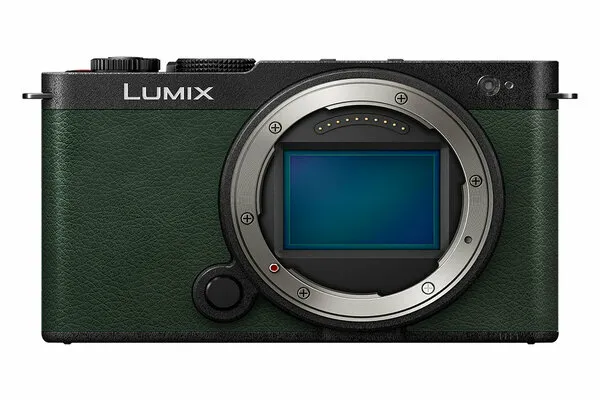 Panasonic Lumix S9, 24,2 MP, 12000 x 8000 pixel, CMOS, 6K Ultra HD, Berøringsskærm, Grøn