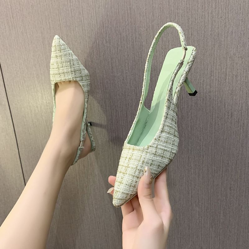 Terute - Puntige geruite slingback kitten heel sandalen
