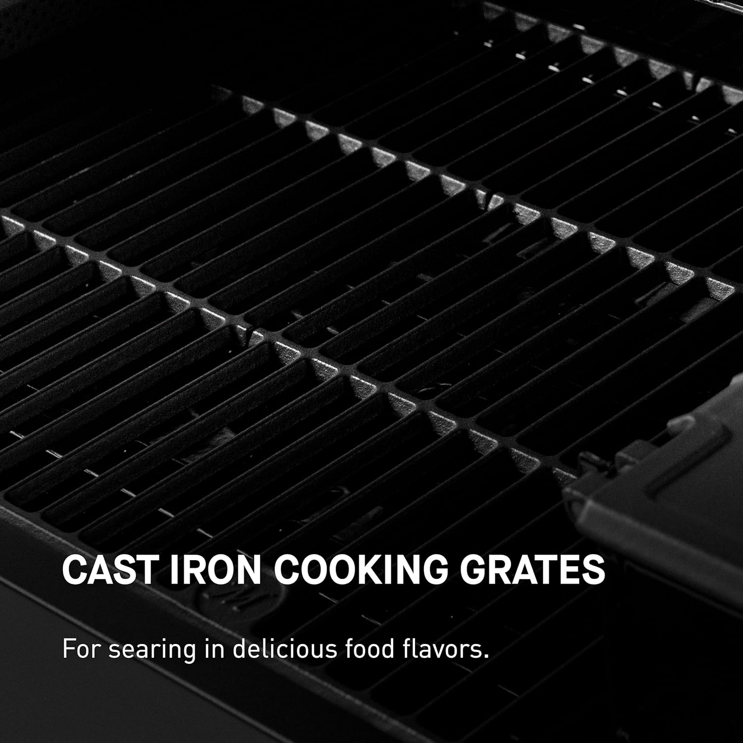 Meisterbuilt AutoIgnite 545 Digitaler Holzkohlegrill und Räucherofen mit digitaler Steuerung, App-Konnektivität, Anbratplatte, Mini-Trichter und 545 Koch-Quadratzoll in Schwarz, Modell MB20042724