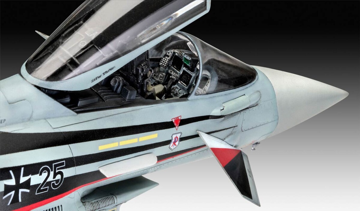 Revell - Eurofighter Typhoon Baron Spirit Modelfly Byggesæt - 1:48 - Level 5 - 03848