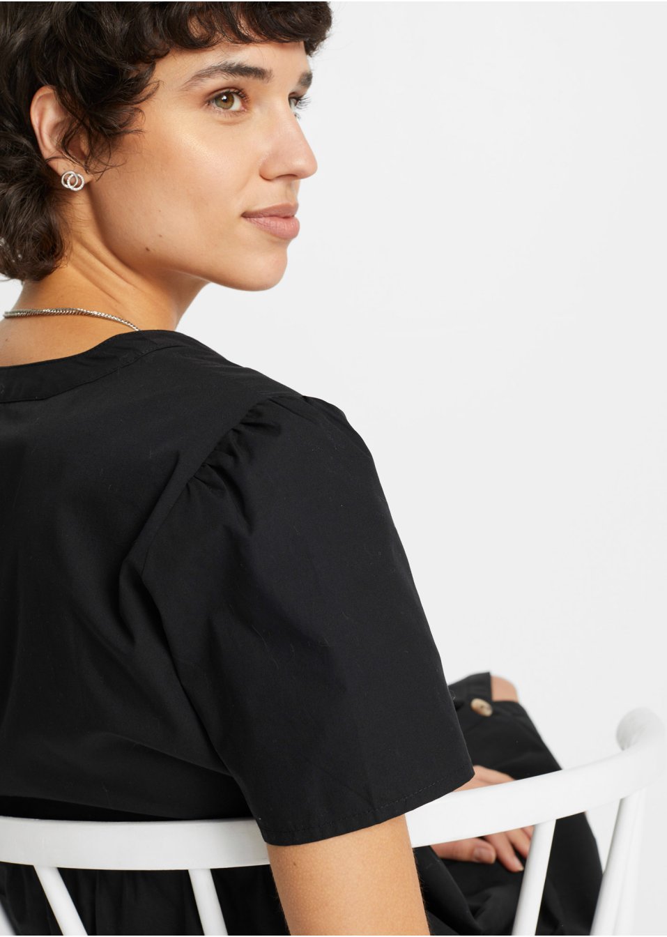 Robe-chemise avec patte de boutonnage