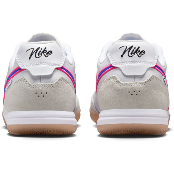 Nike Tiempo Street Gato