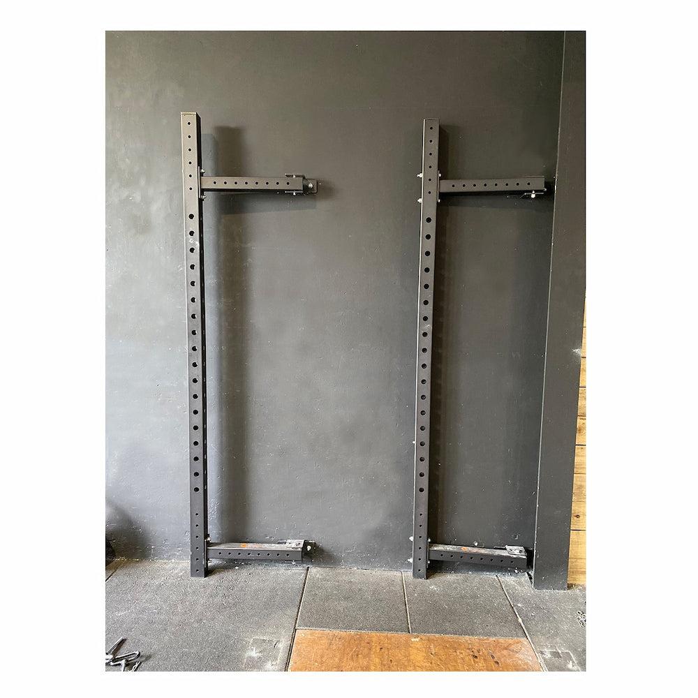 SVELTUS Cage murale pliable