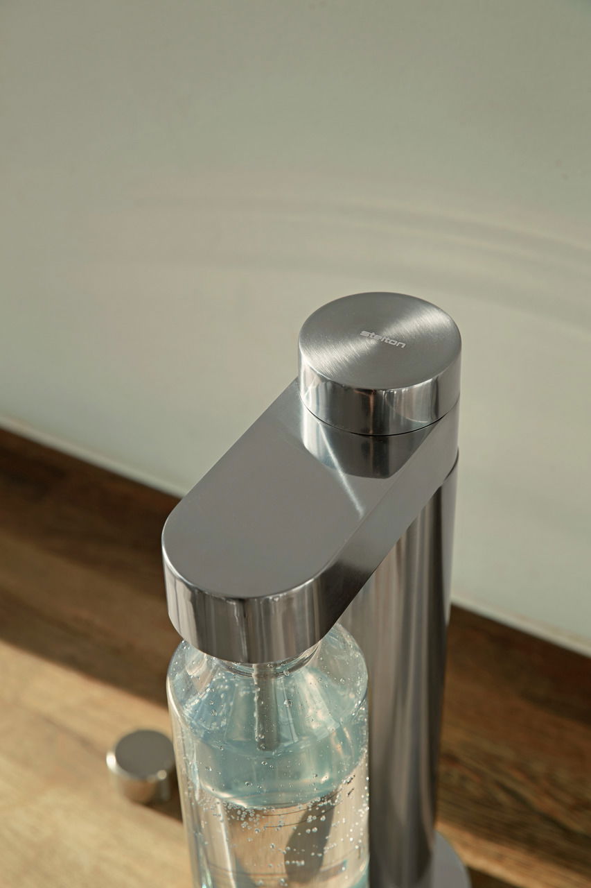 Stelton Brus Wassersprudler inkl. Wasserflasche - steel
