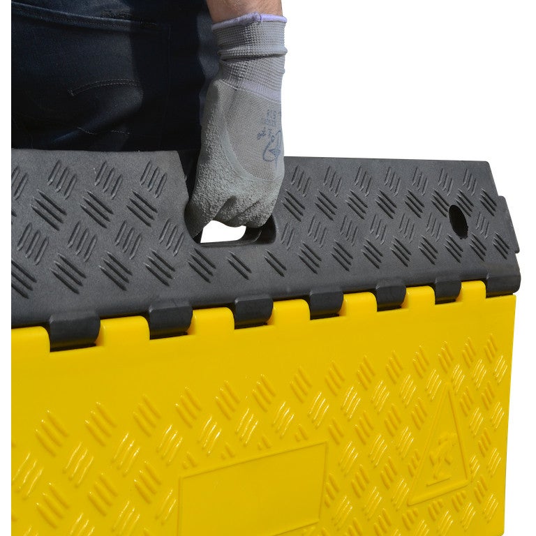 Eurolite KB-3 3-baans kabelbrug