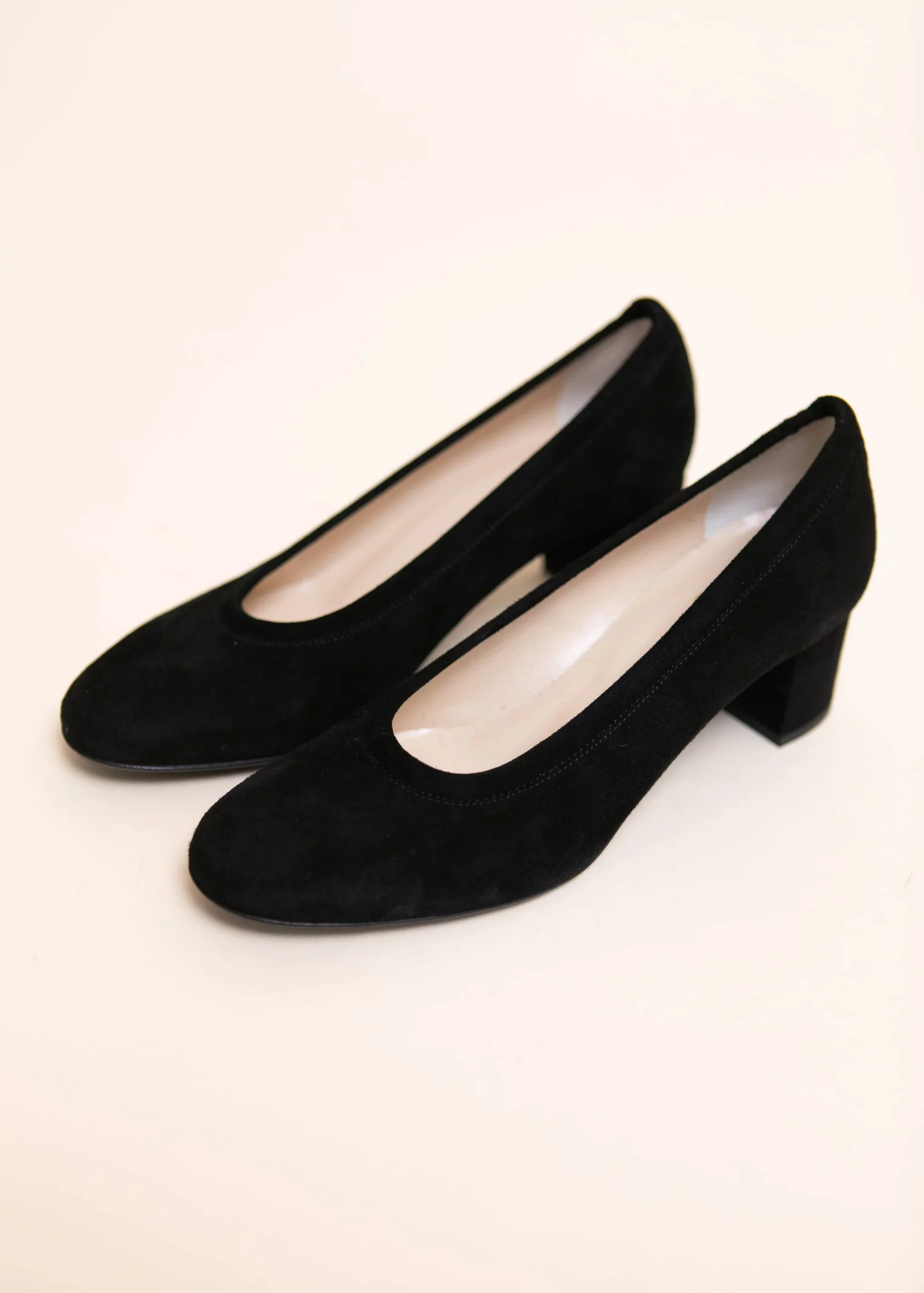 BALLERINE HOVE VELOURS NOIR