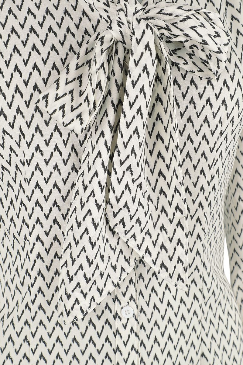 Crepe Bow Long Sleeve Blouse | Voodoo Vixen Chemisier