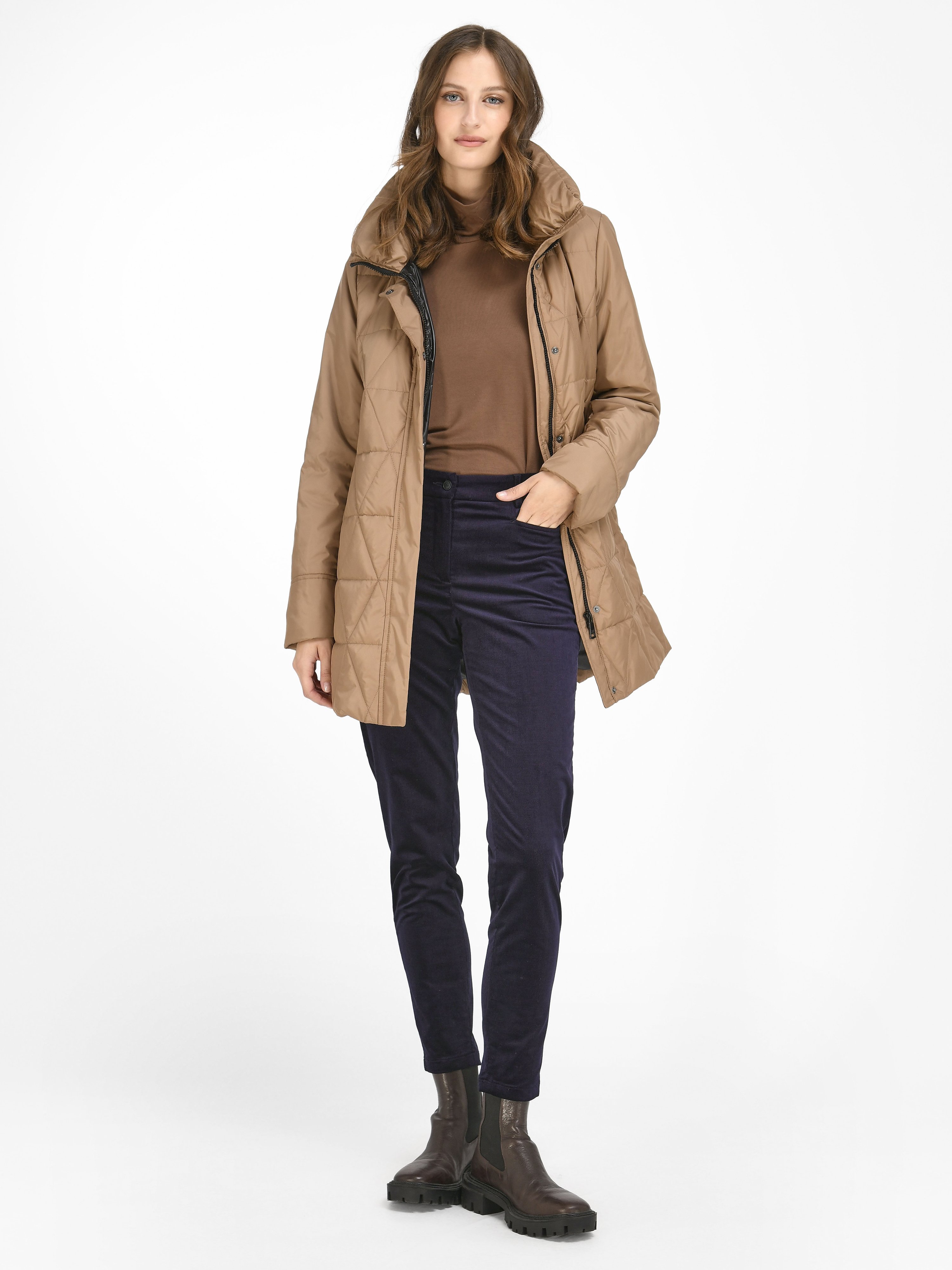 Slim Fit-Feincord-Hose