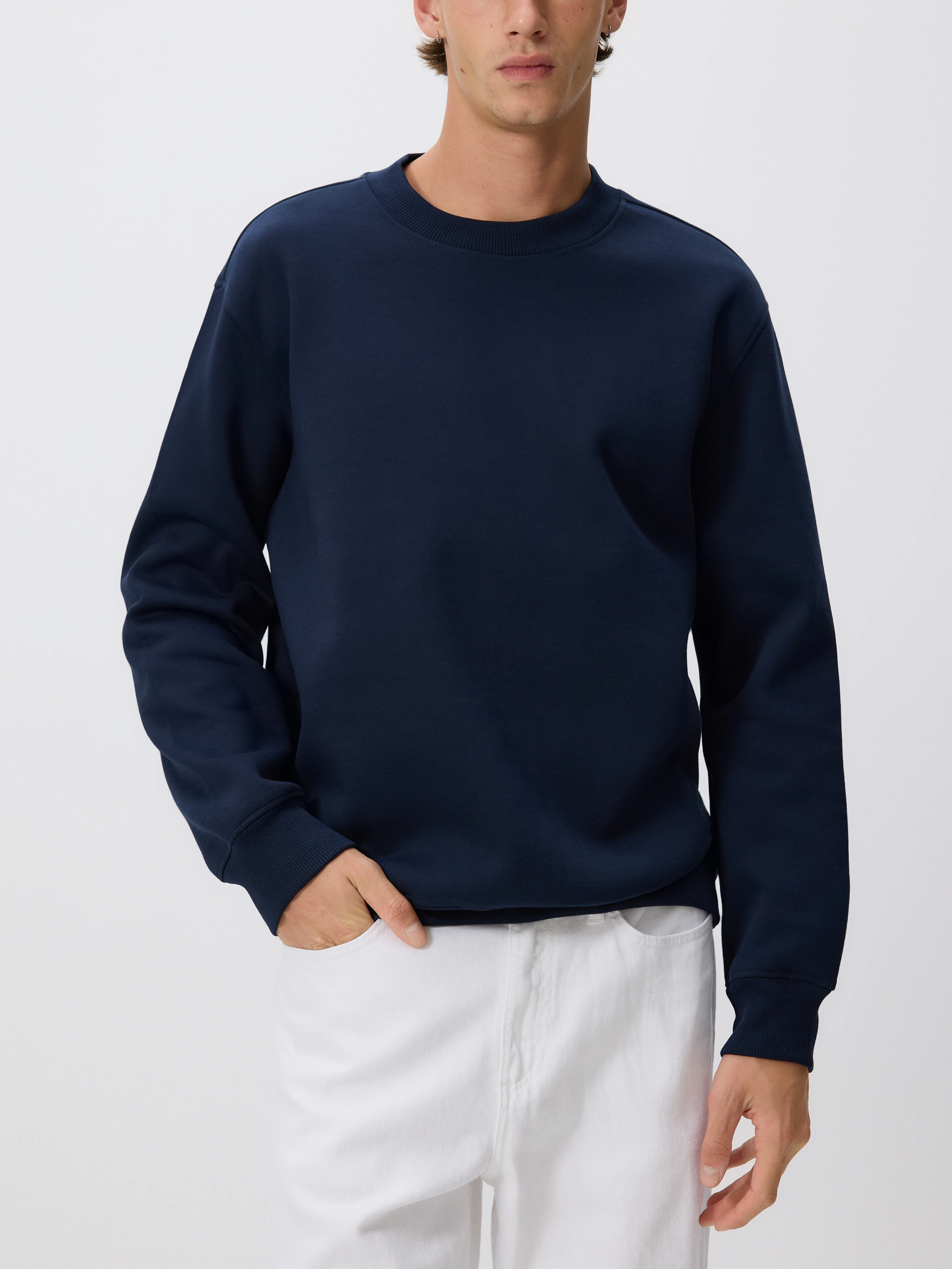 Schlichtes Sweatshirt mit Baumwollmischung