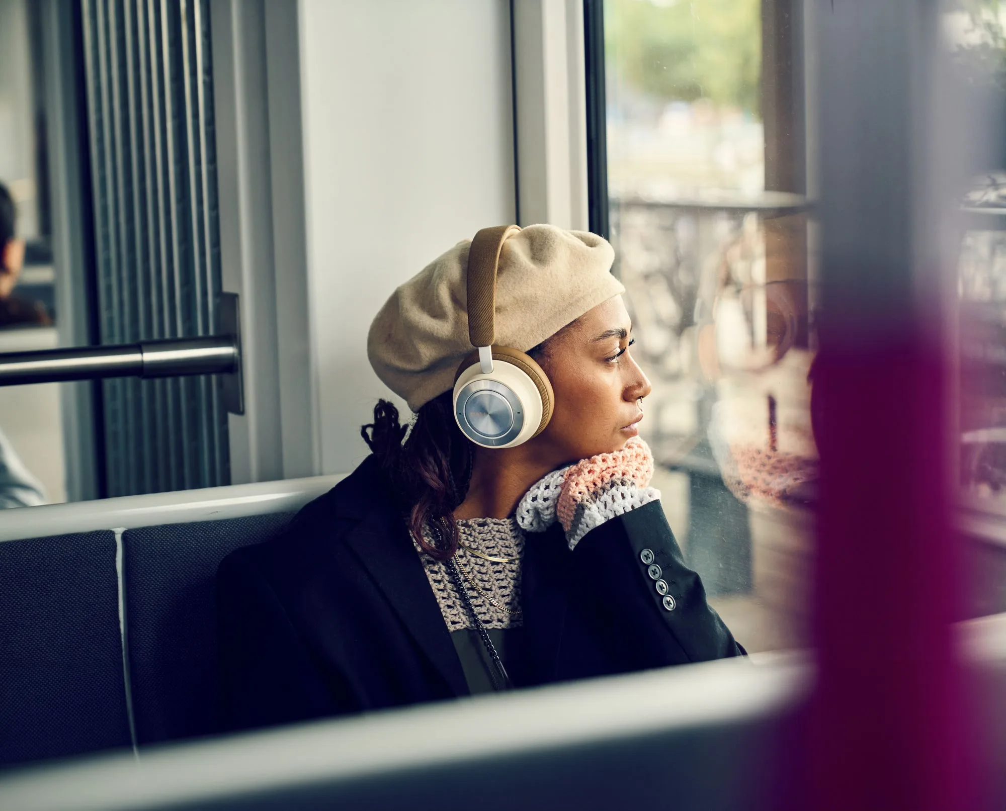 Dali IO-8 Blanc & Caramel Casques Bluetooth