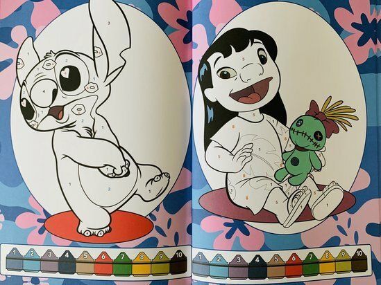 Disney - Stitch Kleuren op Nummer Kleurboek - 30 Kleurplaten - 12 Kleurpotloden