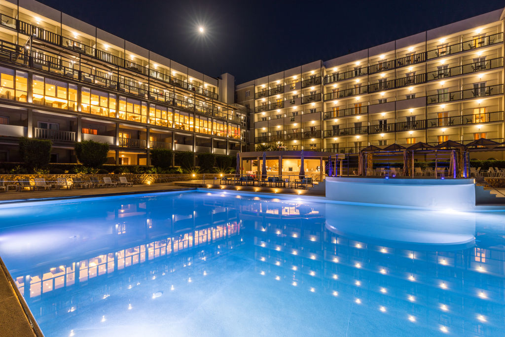 Ariti Grand Hotel Corfu Logies en ontbijt - Hotel