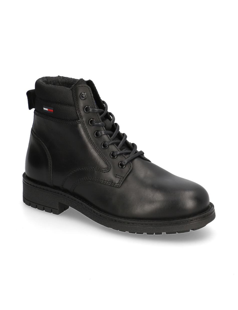CLASSIC SHORT LACE UP BOOT