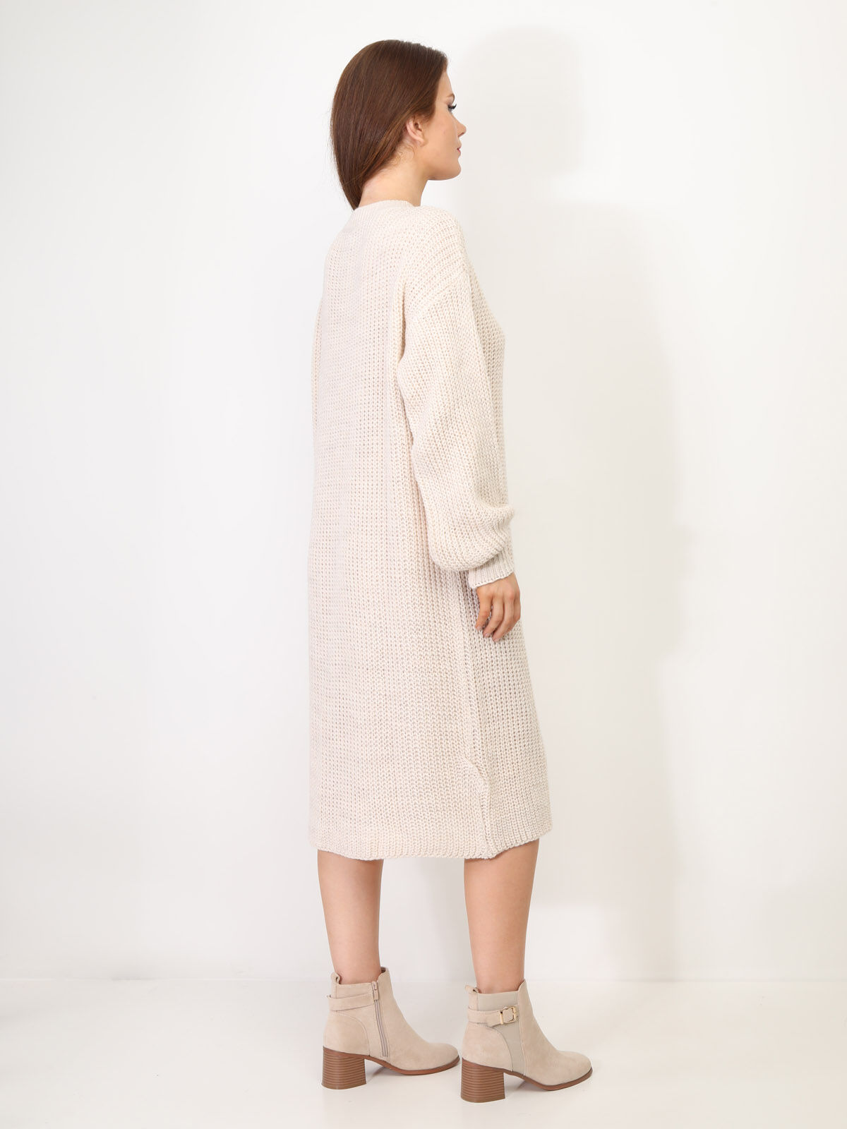 Robe pull mi-longue à manches bouffantes- Beige