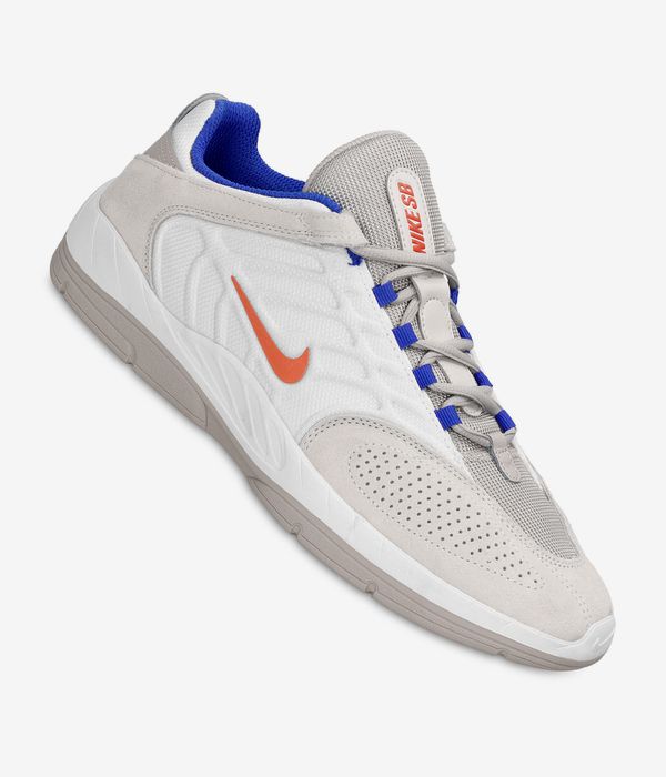 Nike SB Vertebrae Schuh (summit white cosmic clay)