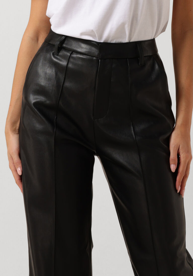 COLOURFUL REBEL zwarte colourful rebel wijde broek rus vegan leather pants