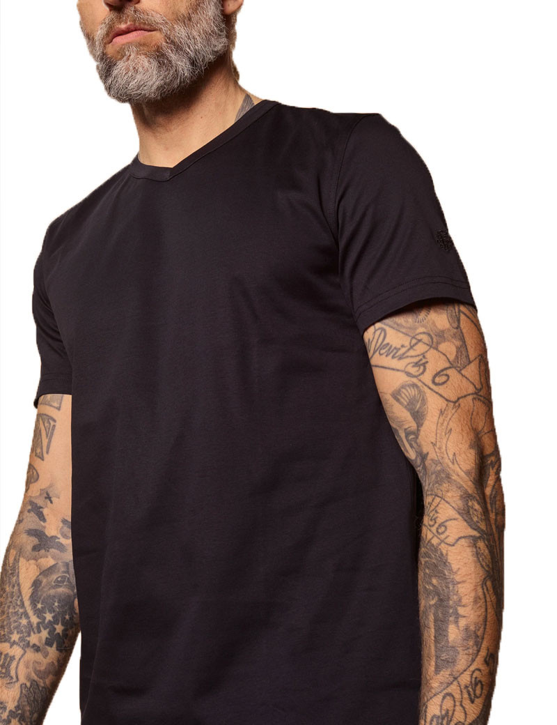 MOS MOSH T-SHIRT COL V PERRY CRUNCH NOIR