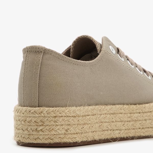 Blue Box dames sneakers met jute details