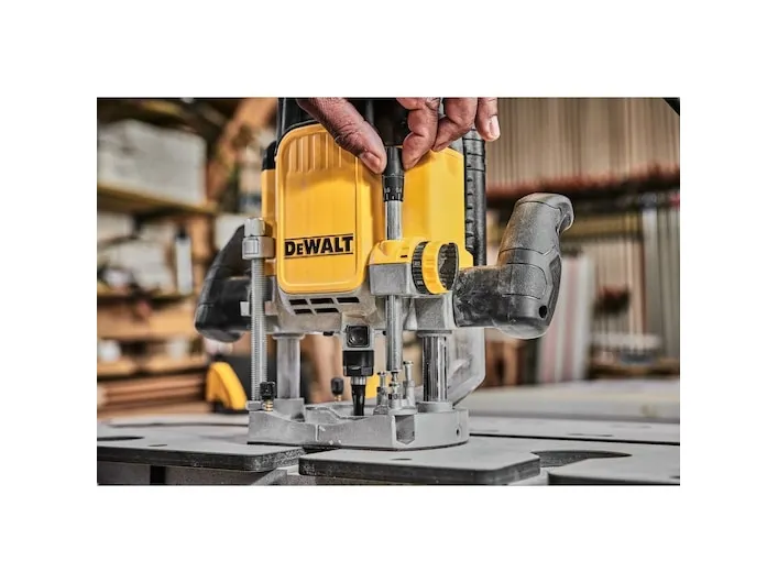 DEWALT ROUTER 2300W DWE625