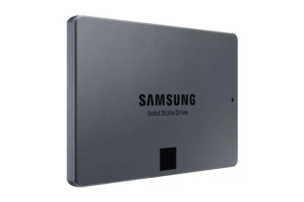 Samsung 870 QVO MZ-77Q8T0BW - SSD - krypteret - 8 TB - intern - 2.5