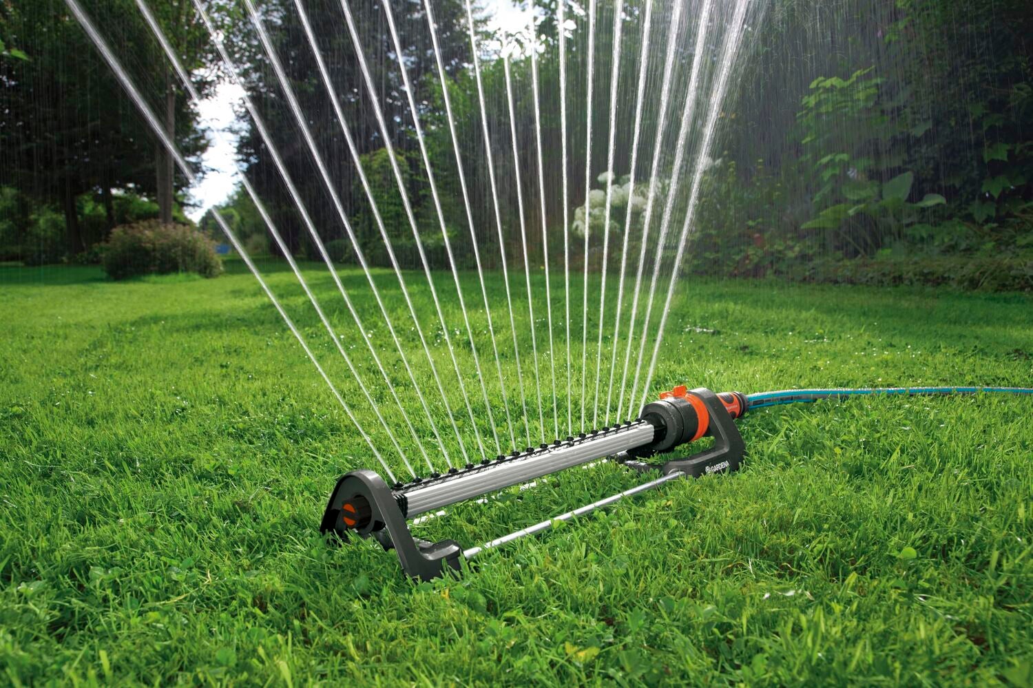Gardena zwenksproeier Aqua L