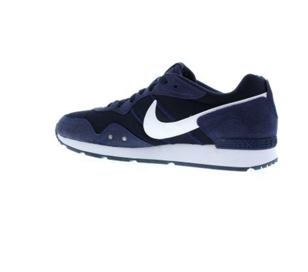 Nike Venture Runner Trainers Mens