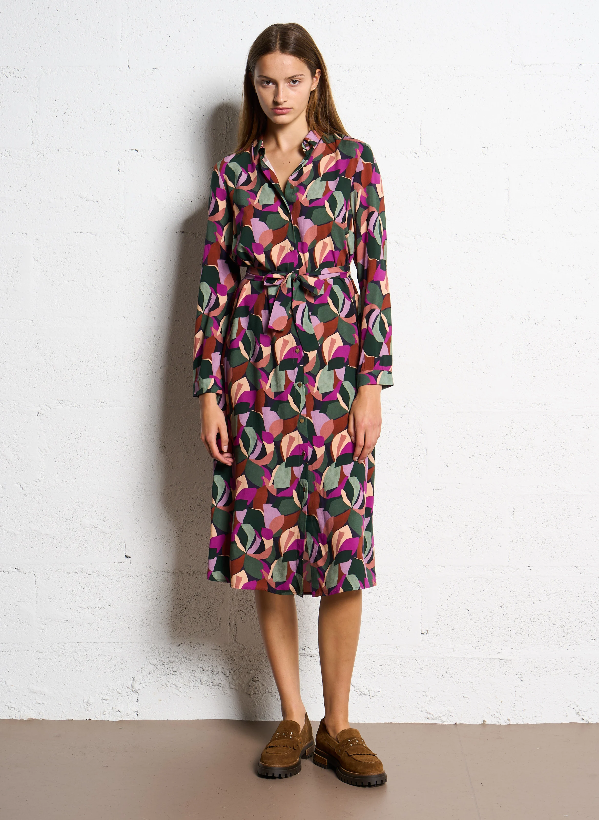 REGINA - Robe midi imprimé abstrait| Vert