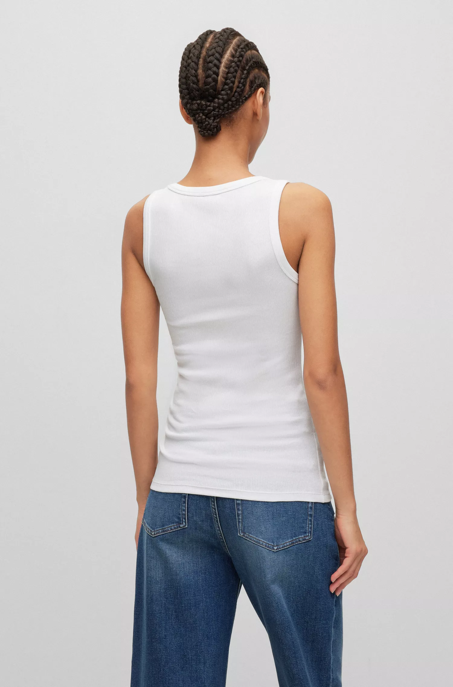 Colete BOSS laranja de algodão stretch com modelagem slim e estrutura canelada.