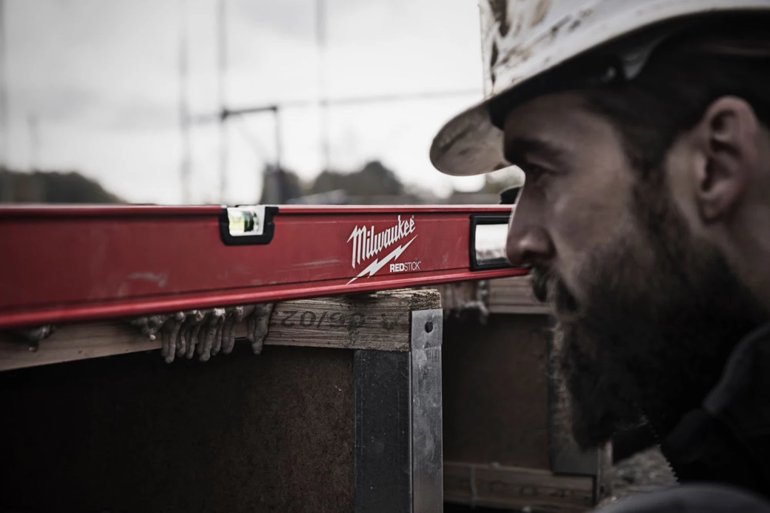 Milwaukee 4932459073 Redstick Backbone 200 Magnetische Waterpas - 200cm