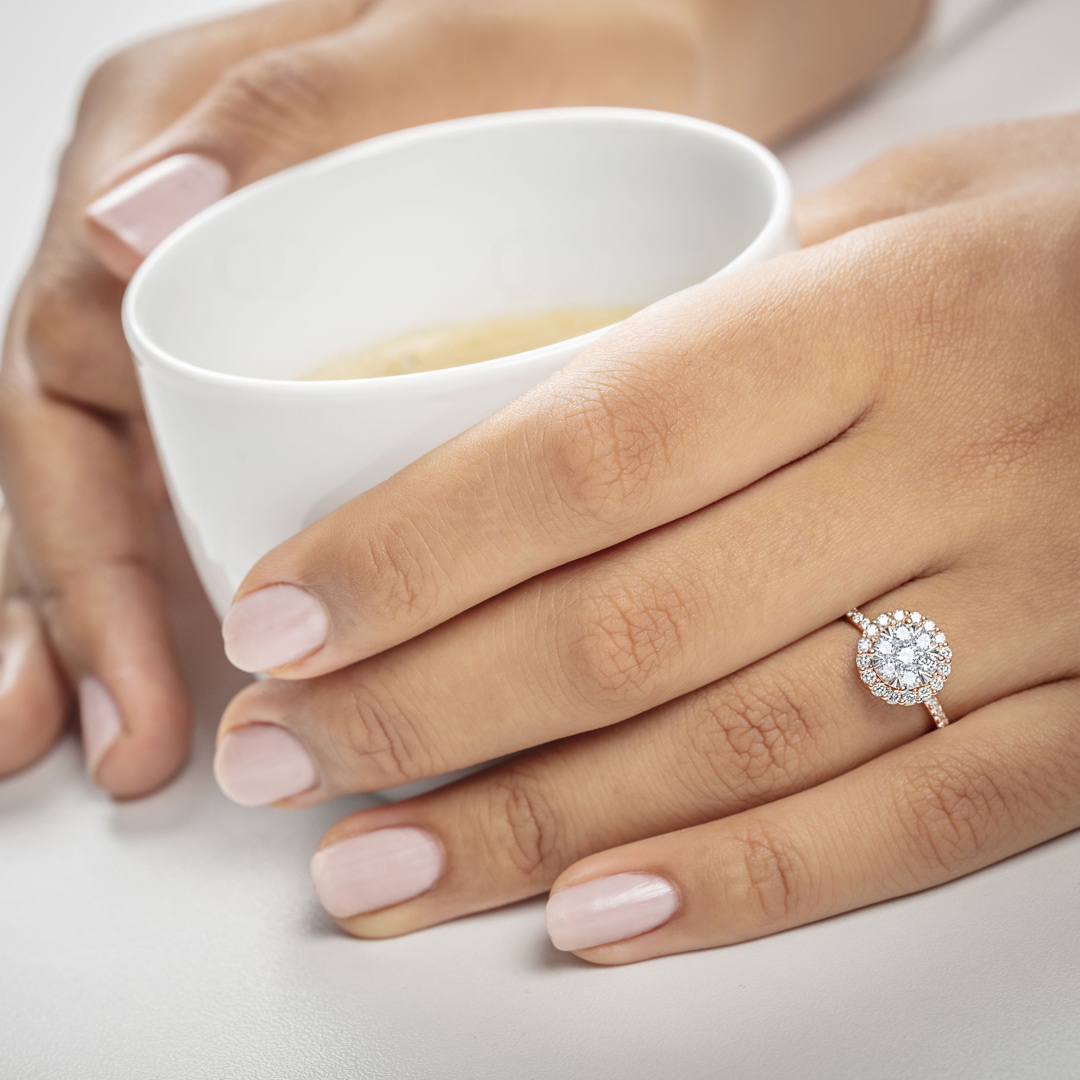 0.75 Karat Diamanten Halo Verlobungsring 750/18 K Roségold