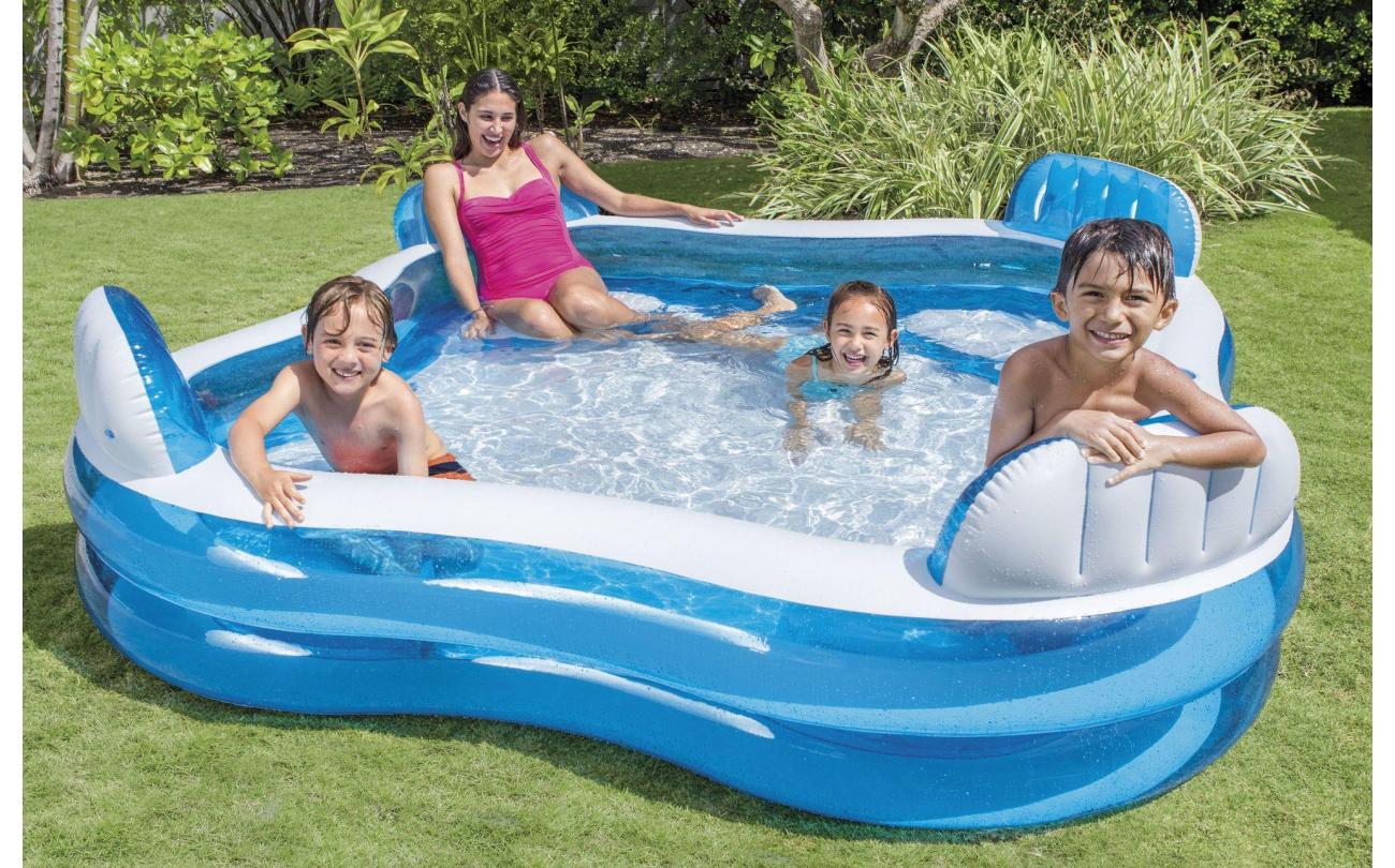 Swim Center Family Lounge Pool