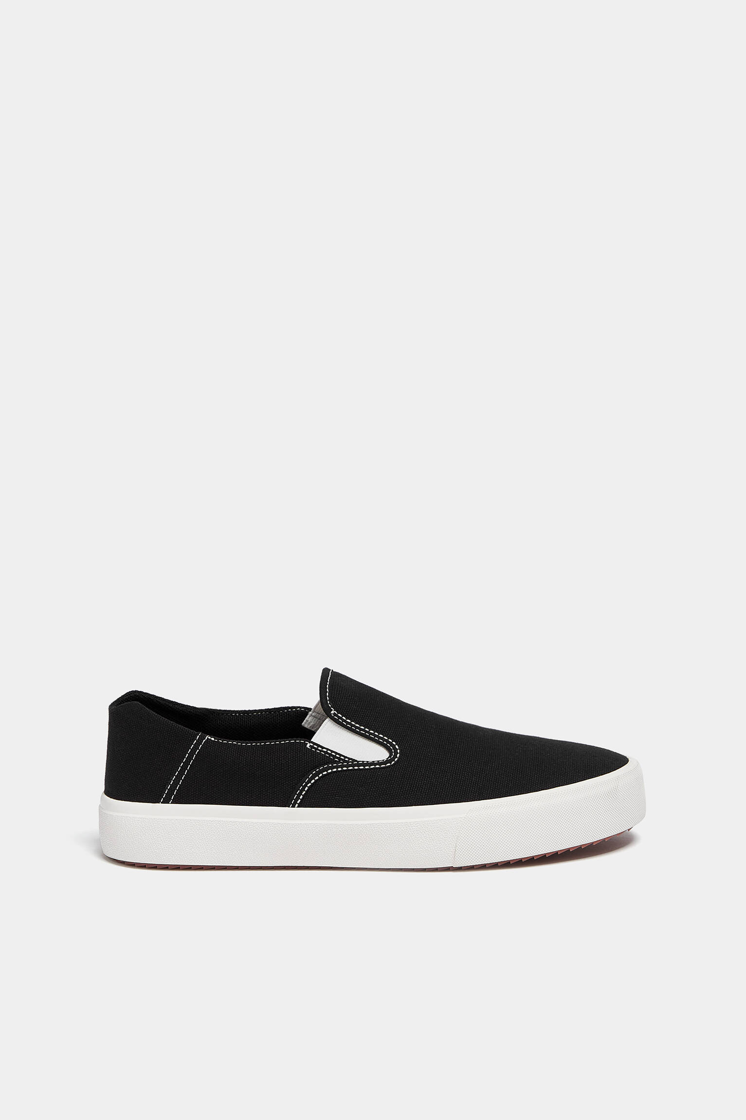 Tênis casuais contrastantes - Preto