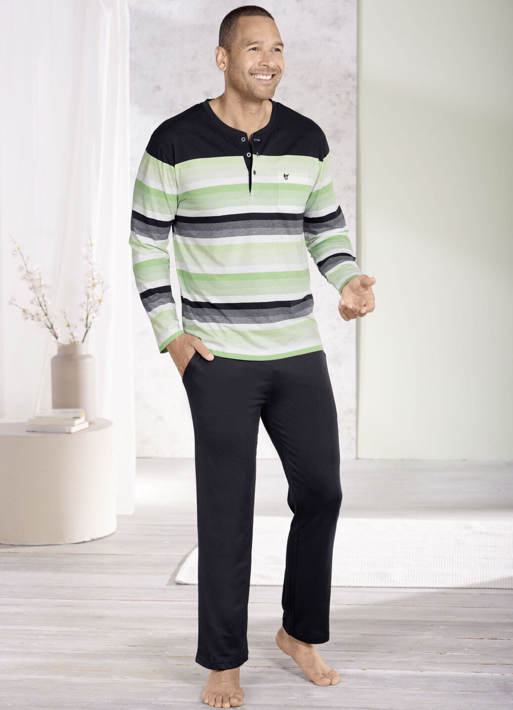 Hajo-Klima-Komfort-Schlafanzug mit Knopfleiste